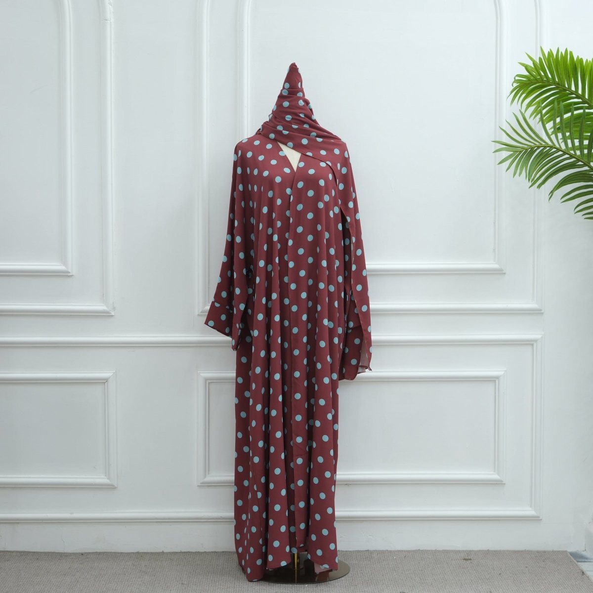 Polka dot hijab drape close-up in coordinating colourway