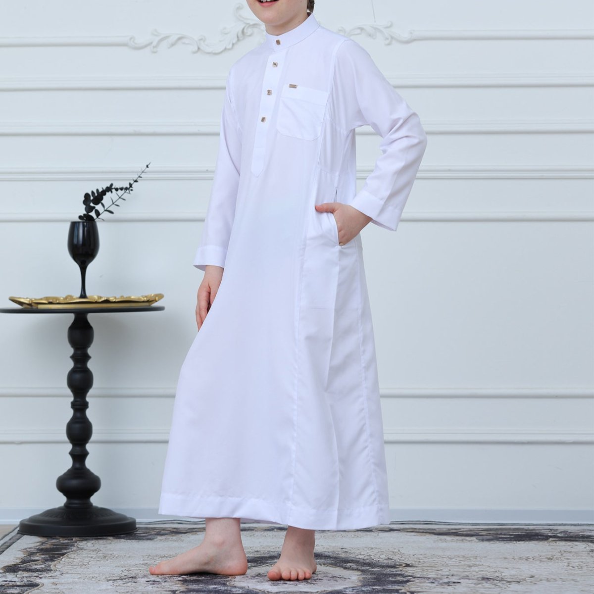Boys White Thobe with Stand Collar – Kids Eid Thobe