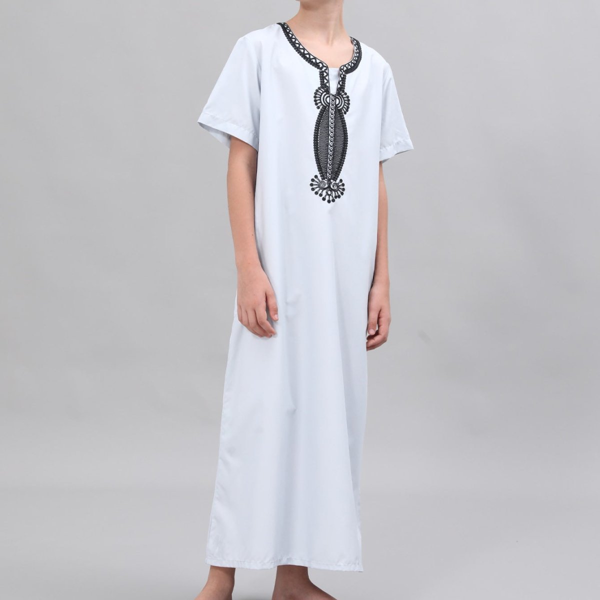 Full-length ankle cut of traditional boys Eid thobe