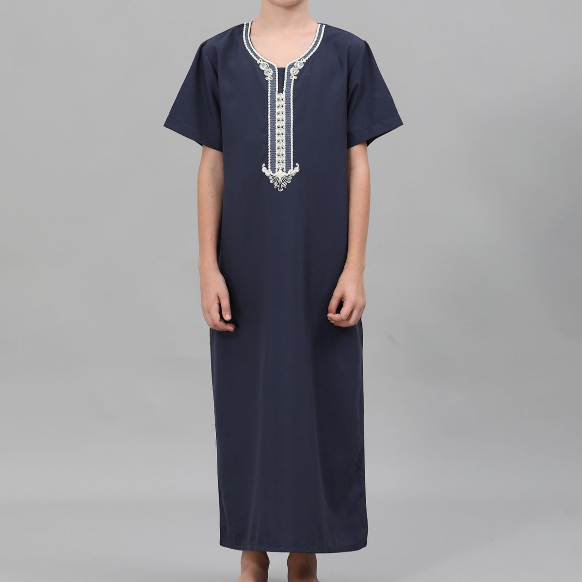 Boys Embroidered Thobe – Ornate Neckline Kids Thobe