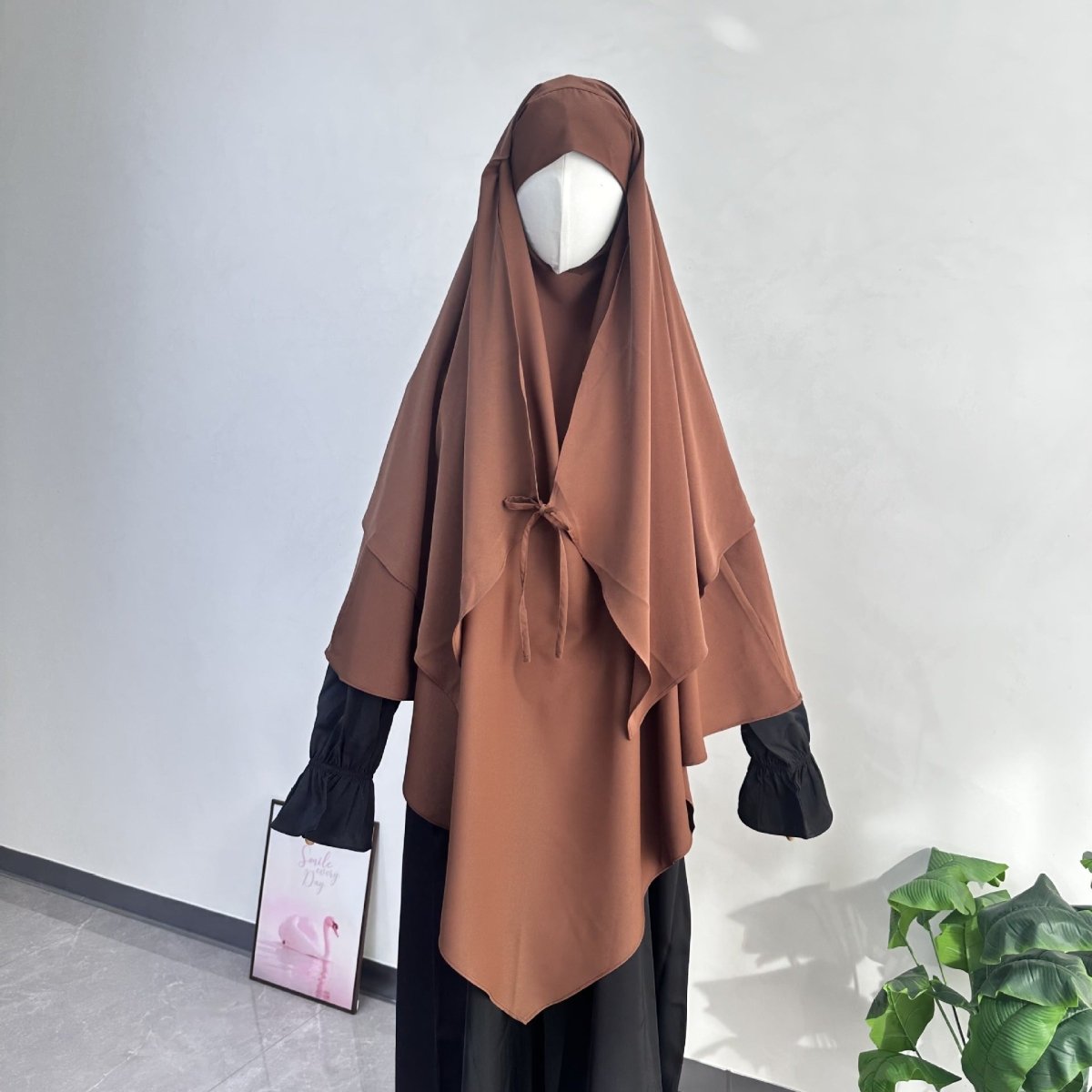 Modest overhead khimar with adjustable fit for everyday prayer wear