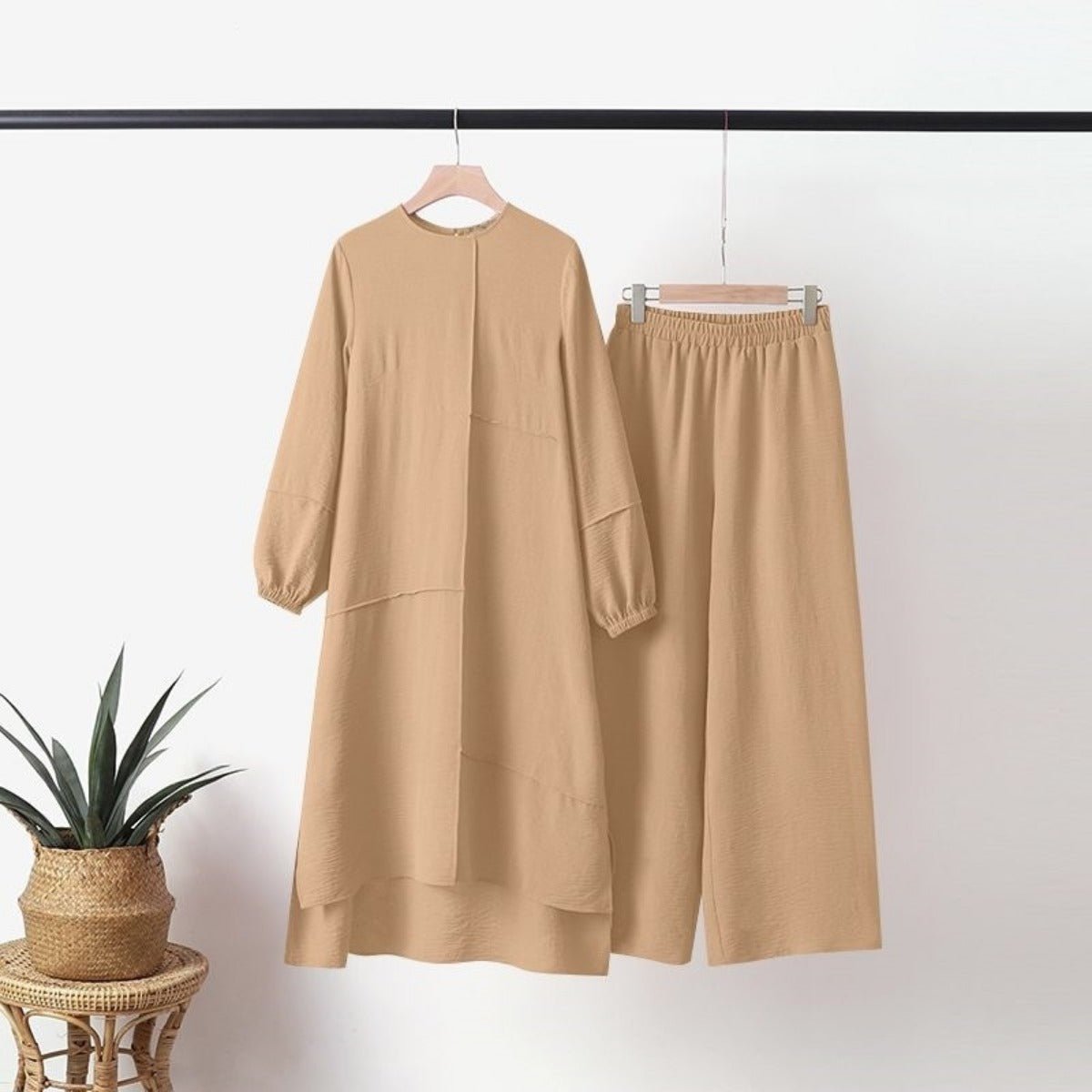 Elegant Sportswear Two - Piece Set | Modest Muslim Athleisure Bubble Sleeve Top & Wide Leg Pants. (MS101) - Mariam's Collection