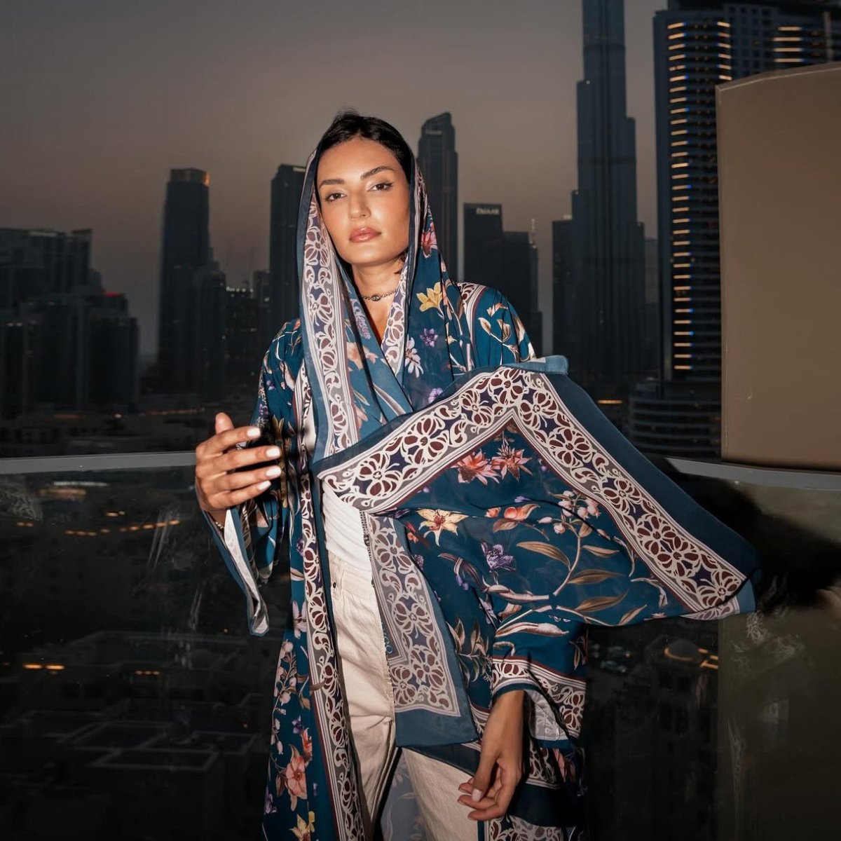Floral Printer Abaya Set with Hijab(MOA267) - Mariam's Collection