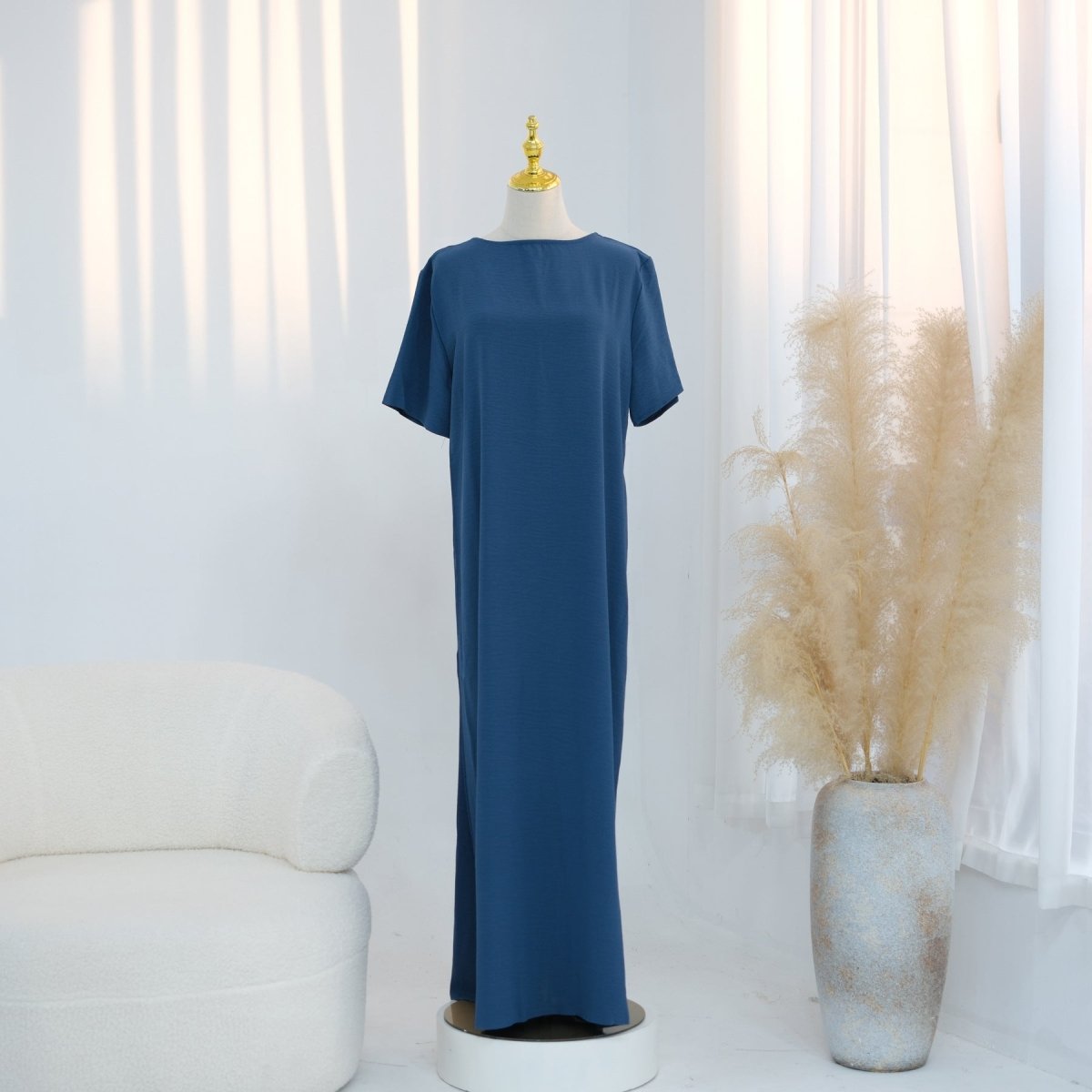 Fabric drape close-up of the cooling ice silk crinkle dress