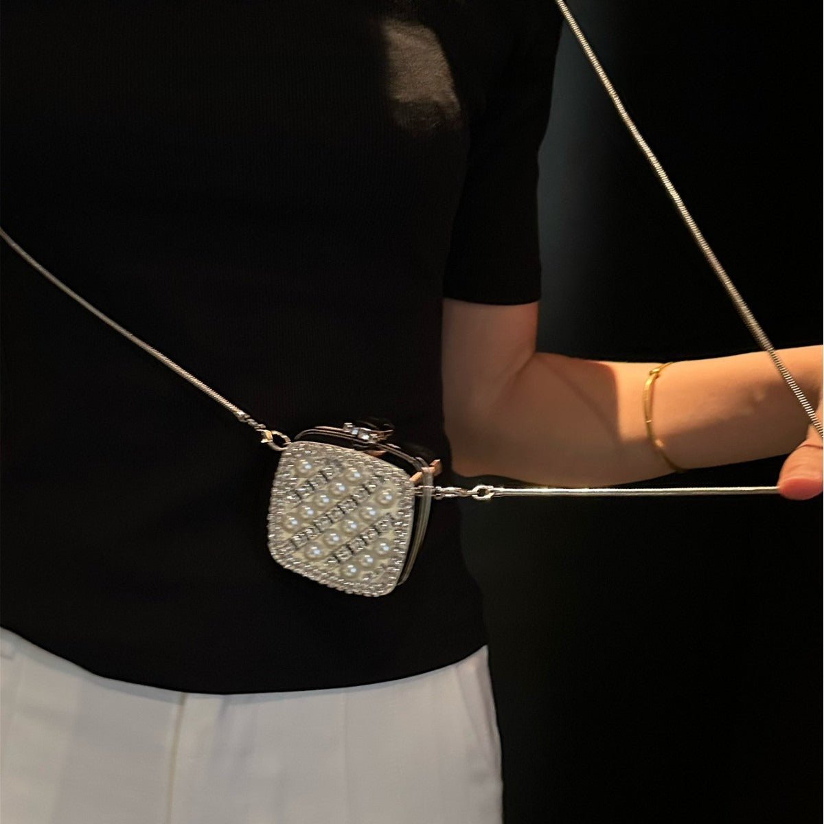Palm - Sized Diamond Mini Clutch Silver Glamour Gala Bag (MAC281) - Mariam's Collection