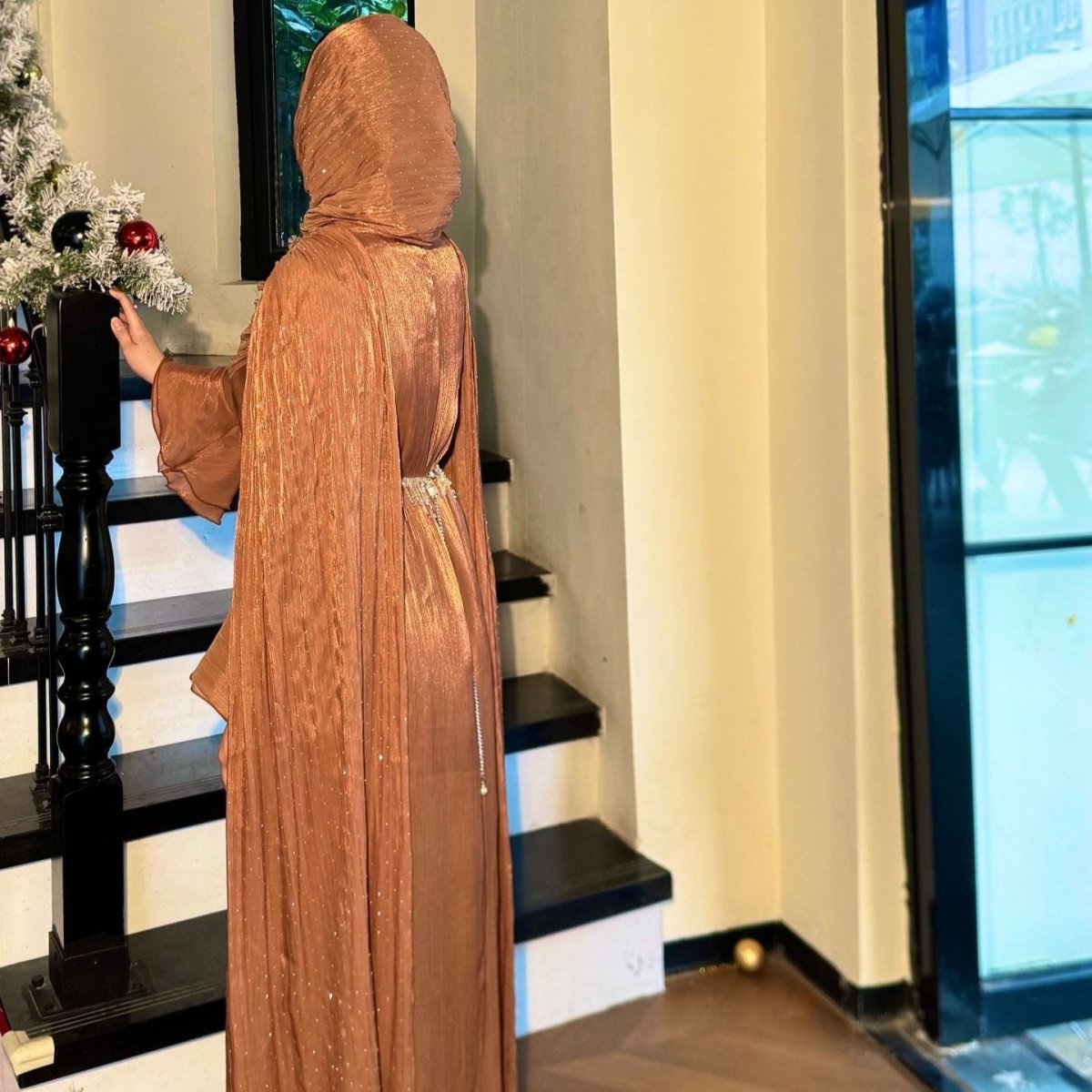 Size chart and fabric care guide for pleated cape sleeve abaya