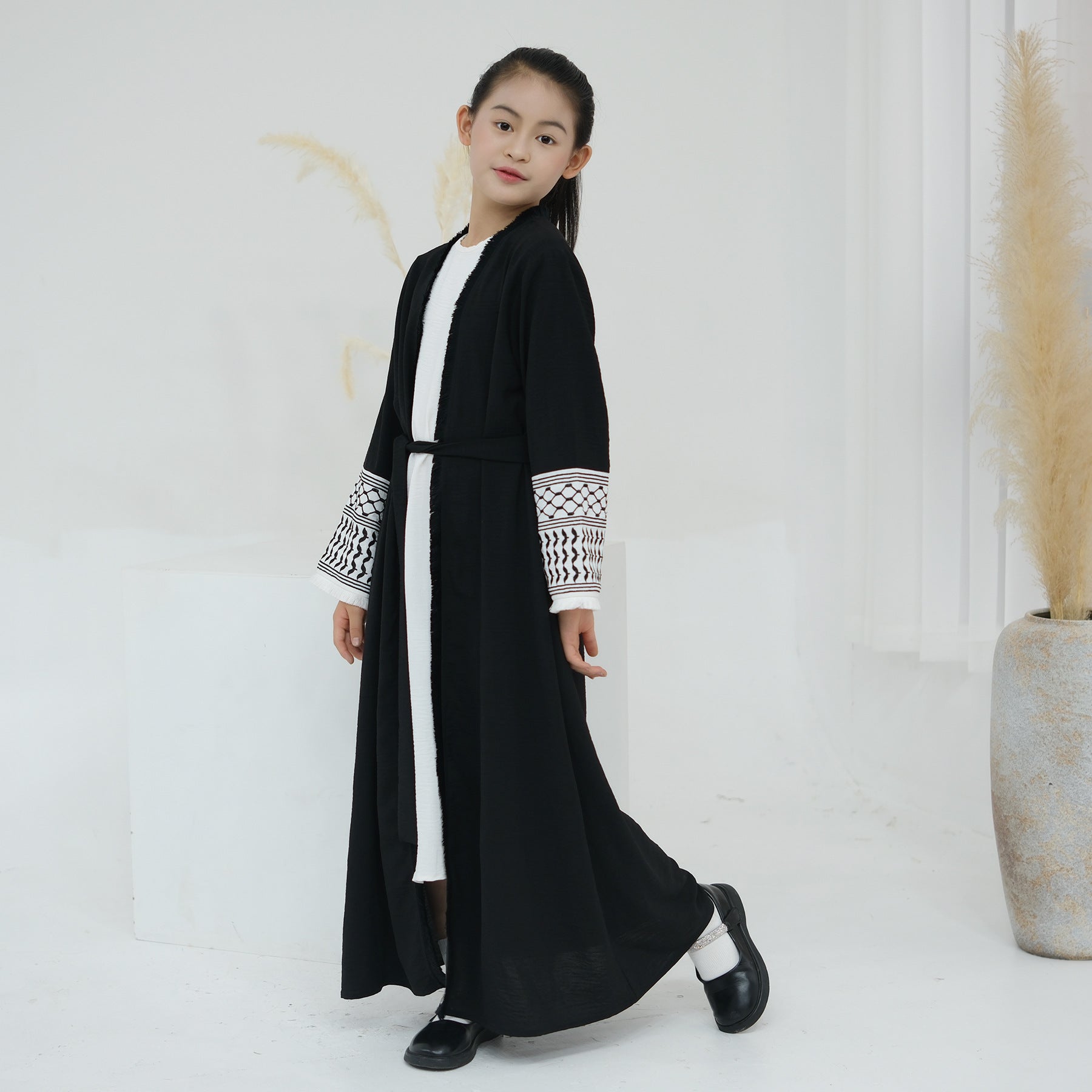 Embroidered Children's Abaya Set Pakistan Geometric Print Robe Abaya with Matching Belt (MKG015)
