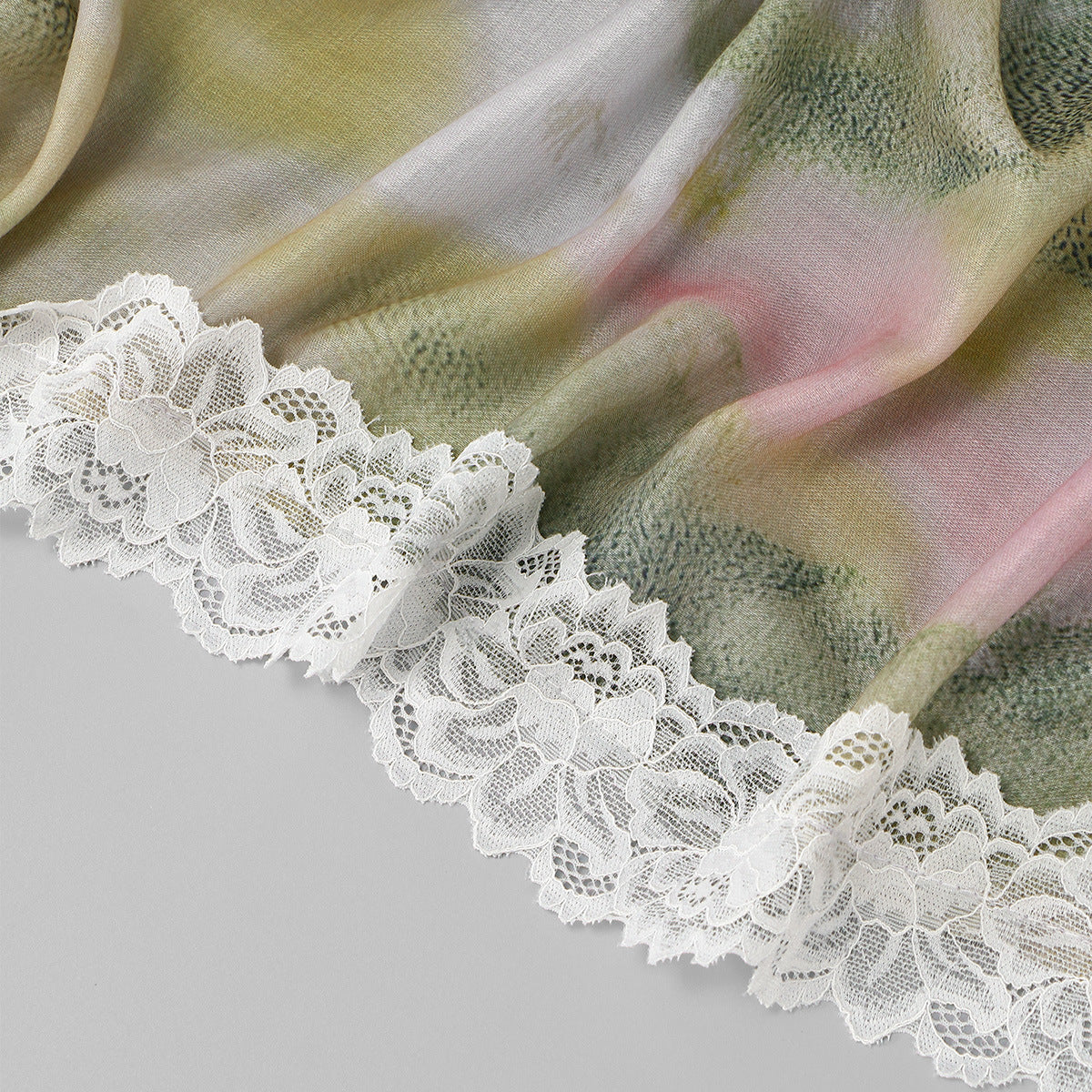 Lace Trim Print Hijab Shawl(MH224)