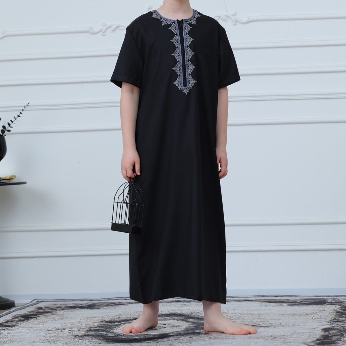 Boys Black Short Sleeve Embroidered Thobe with Pockets(MKB019) - Mariam's Collection