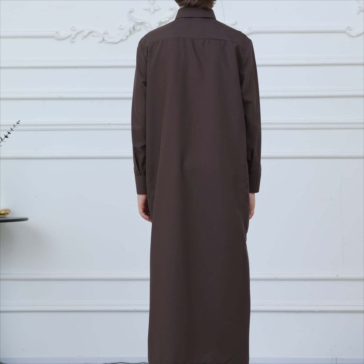 Boys Classic Thobe with Collar & Pockets – Kids Thobe UK