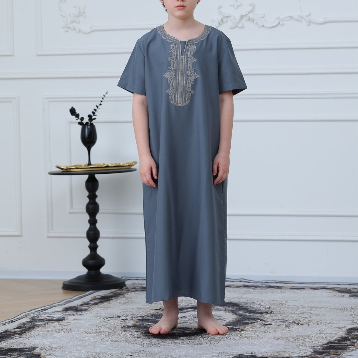 Boys' Embroidered Thobe with Pockets – Kids' Thobe