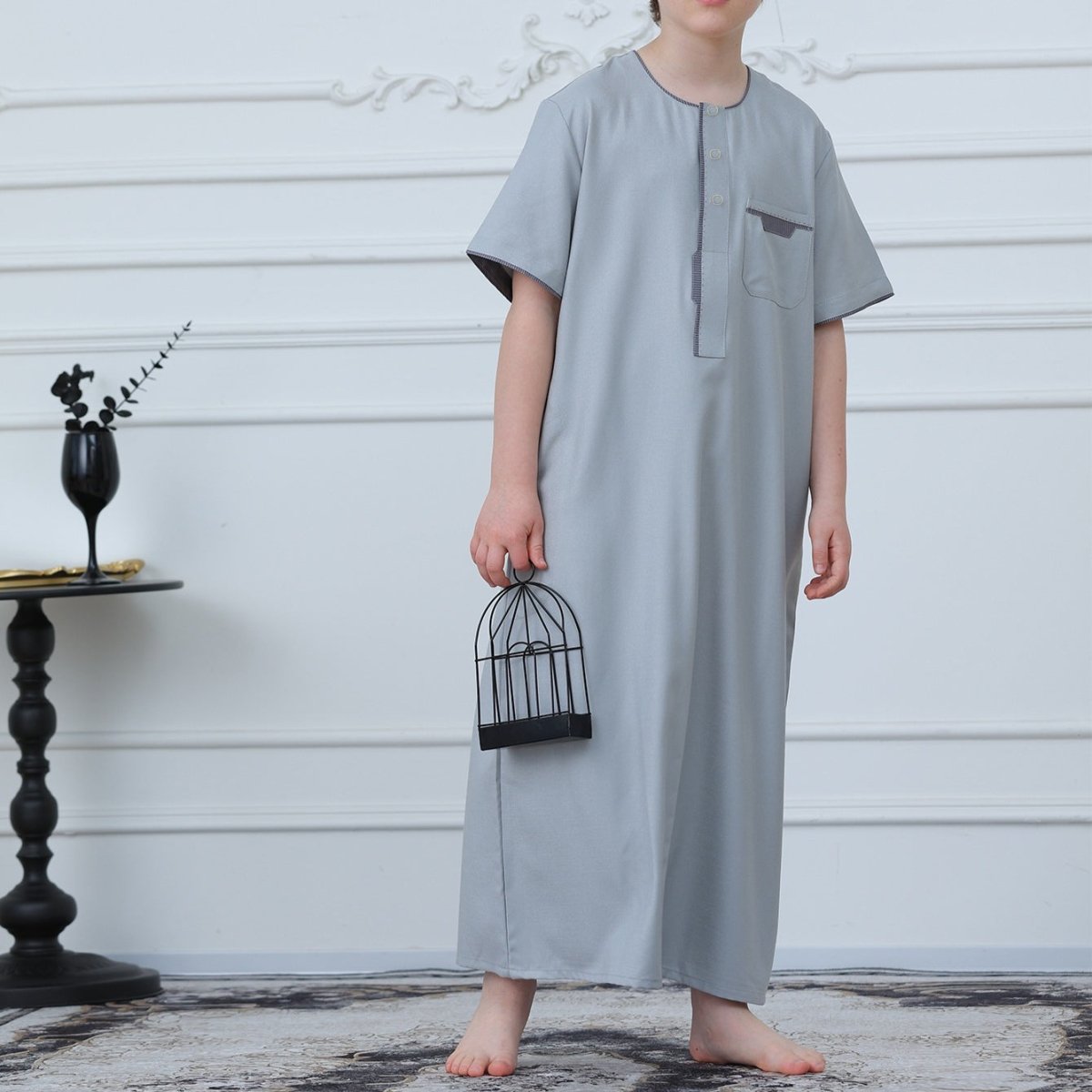 Boys' Thobe Contrast Stitching & Pockets – Kids' Thobe