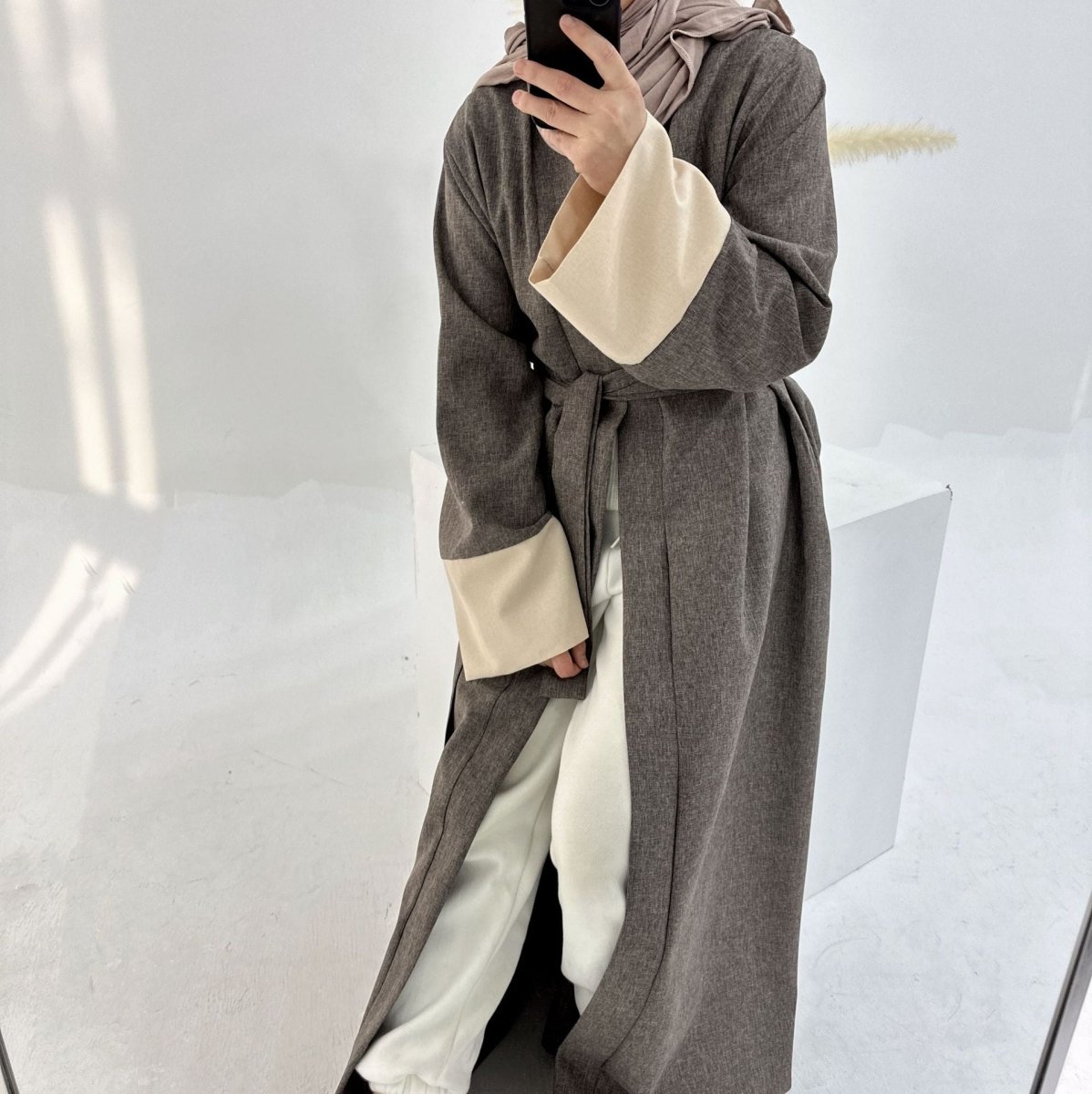 Color Blocking Sleeves Maxi Open Abaya (MOA038) - Mariam's Collection