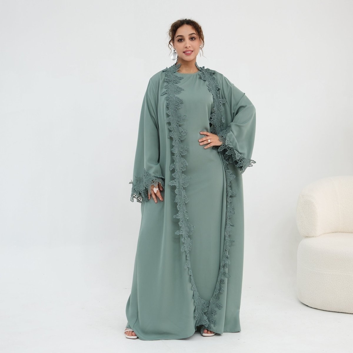 Lace detailing along full front opening of abaya