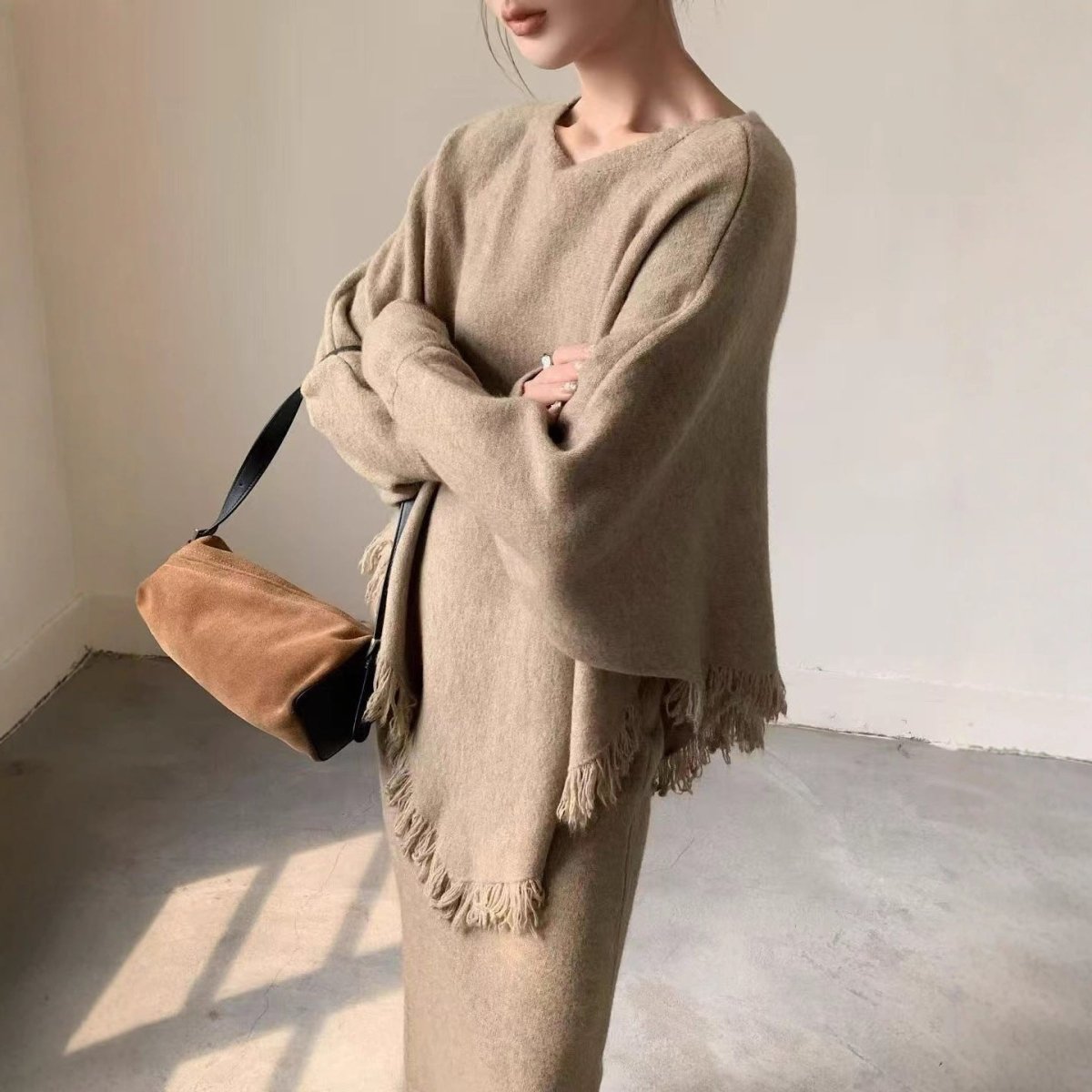 Fringed Knit Set With Batwing Sleeve Sweater And Midi Skirt