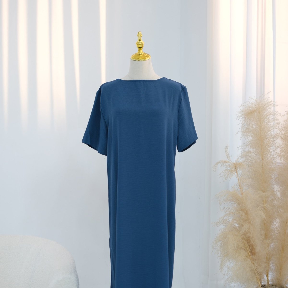 Ice Silk Crinkle Inner Dress – Modest Basic Abaya Slip