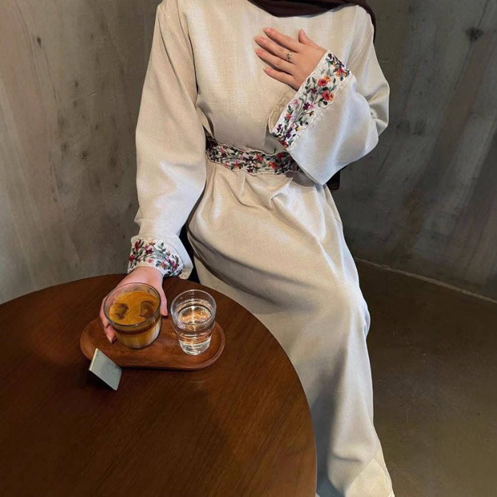 Elegant Embroidered Floral Abaya | Abaya With Floral Embroidery