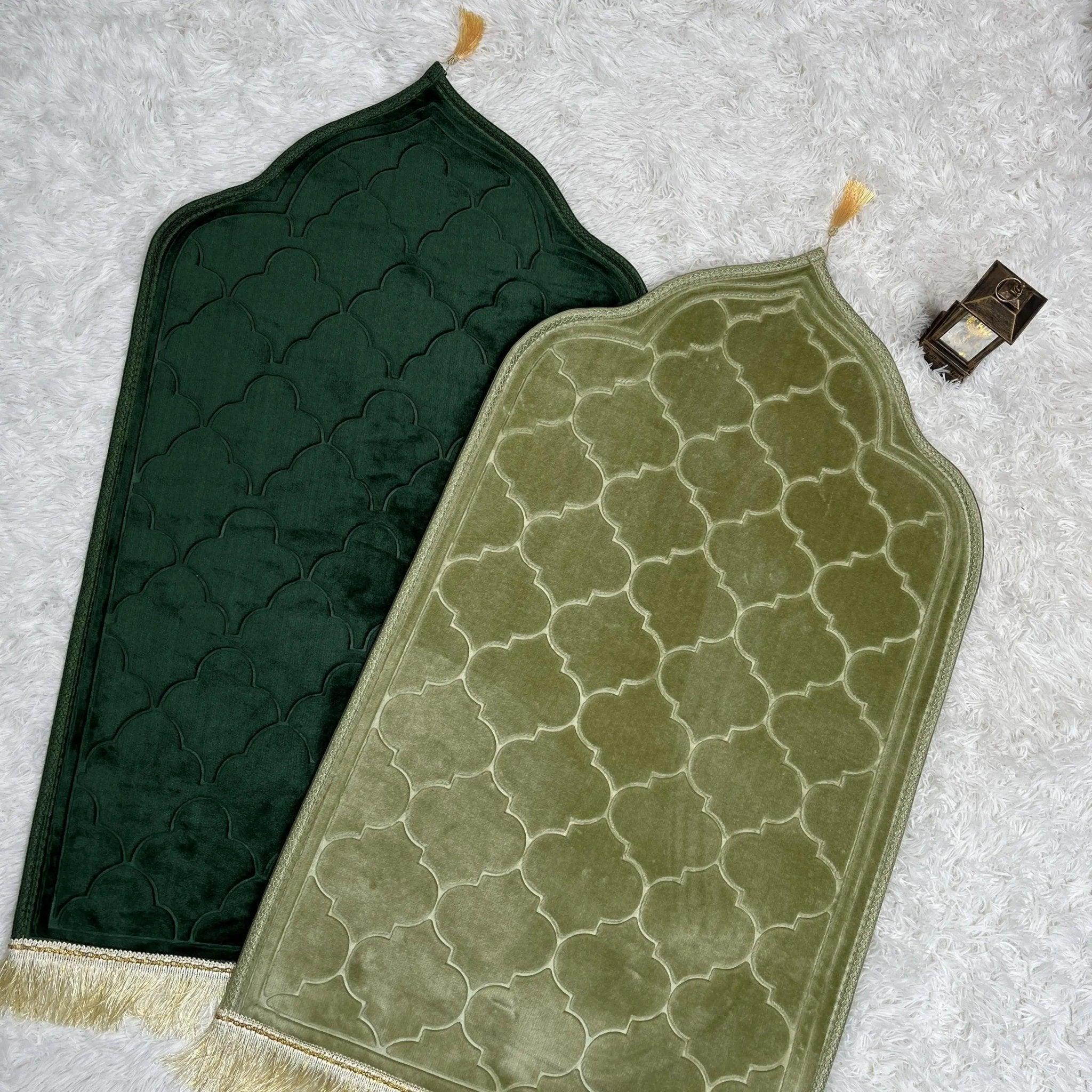 MC010 Soft Flannel Prayer Mat - Mariam's Collection