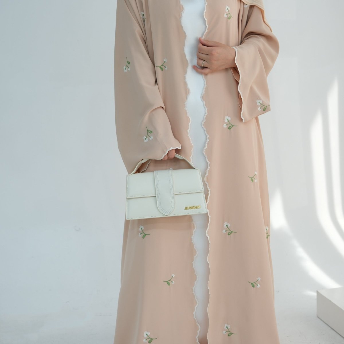 Open Abaya With Flower Embroidery | Floral Embroidered Elegant Open Abaya (MOA101) - Mariam's Collection