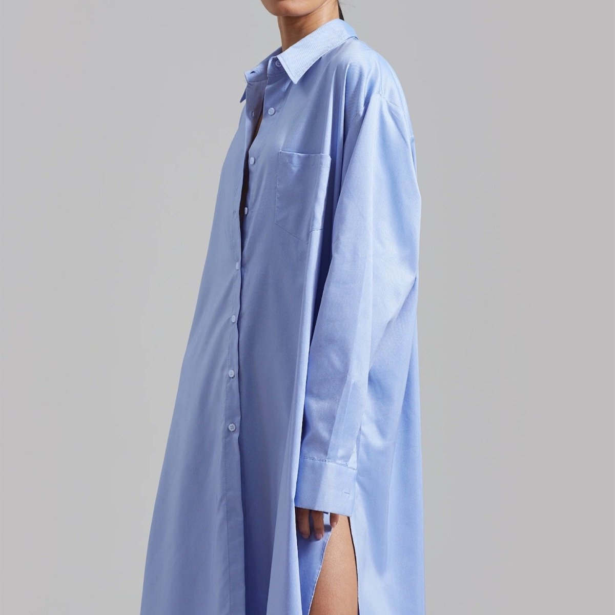Blush pink shirt abaya side profile