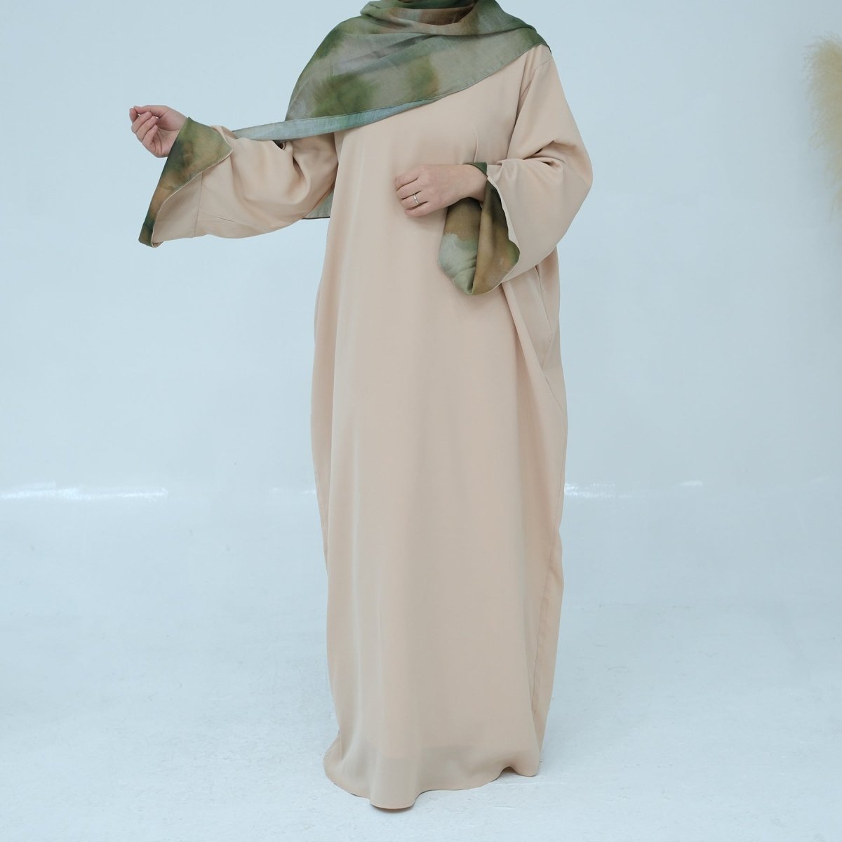 Printed Cuff Nida Abaya & Hijab Set | Relaxed Pocket Maxi Dress Abaya