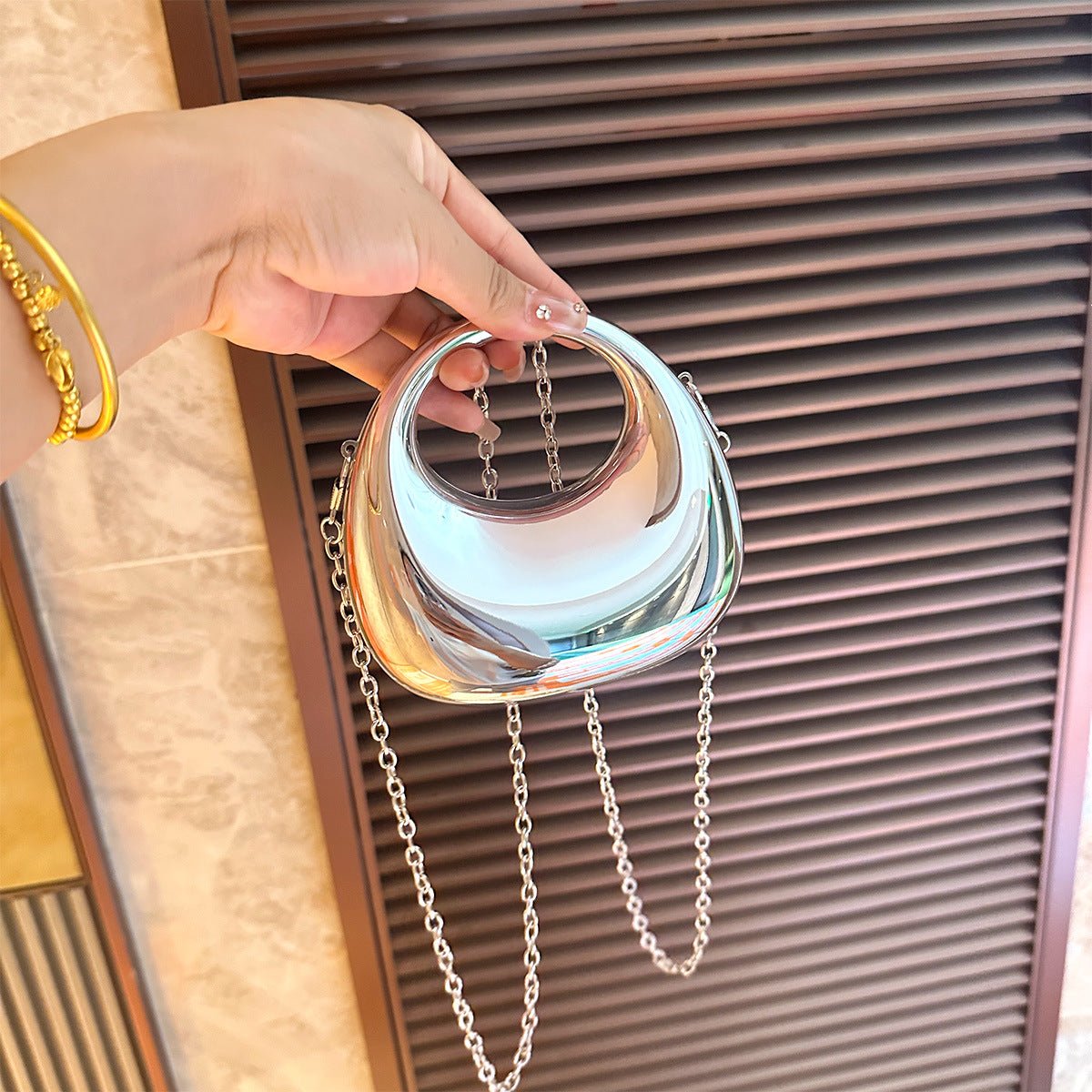 Trendy Acrylic Handbag for Women - Shiny Metal Crossbody/Shoulder Tote (Mini Crescent Design)（MAC239） - Mariam's Collection